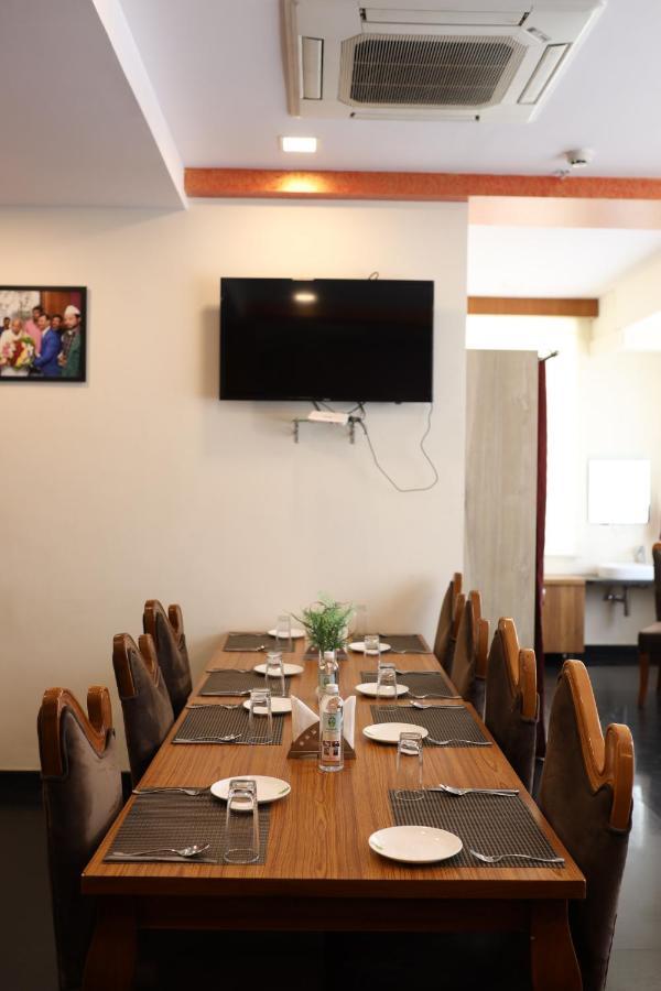 NPG Hotel Bangalore Bagian luar foto